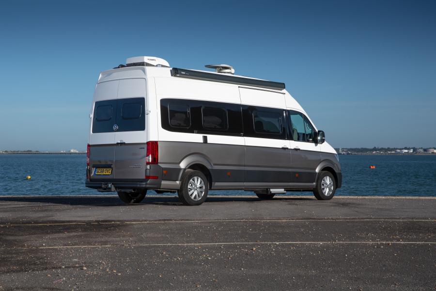  Volkswagen Grand California 680 2019 года  (UK) (фото 12 из 21)